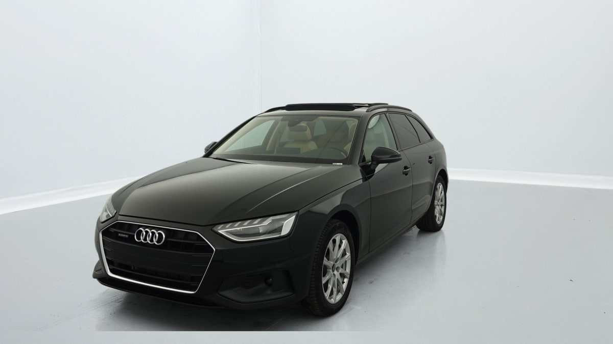 AUDI A4 AVANT 40 TDI 204 S tronic 7 Quattro Design