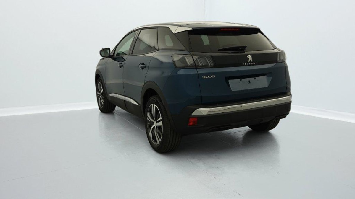 PEUGEOT 3008 PureTech 130ch S S BVM6 Allure Pack