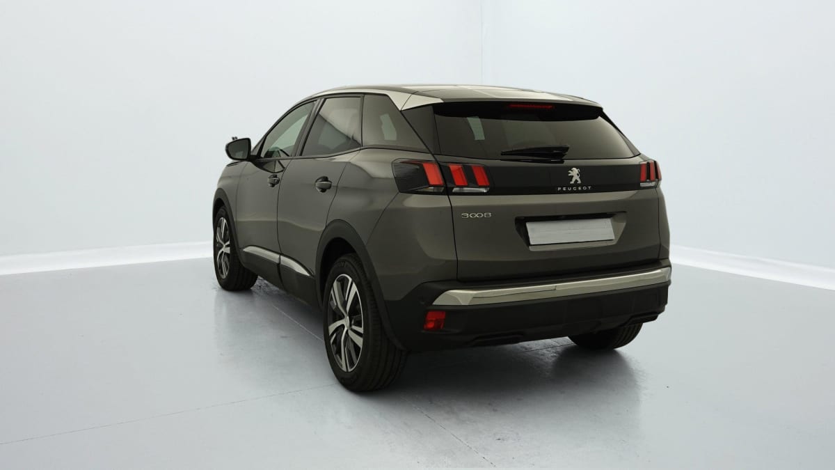 PEUGEOT 3008 BlueHDi 130ch S S EAT8 Allure Pack