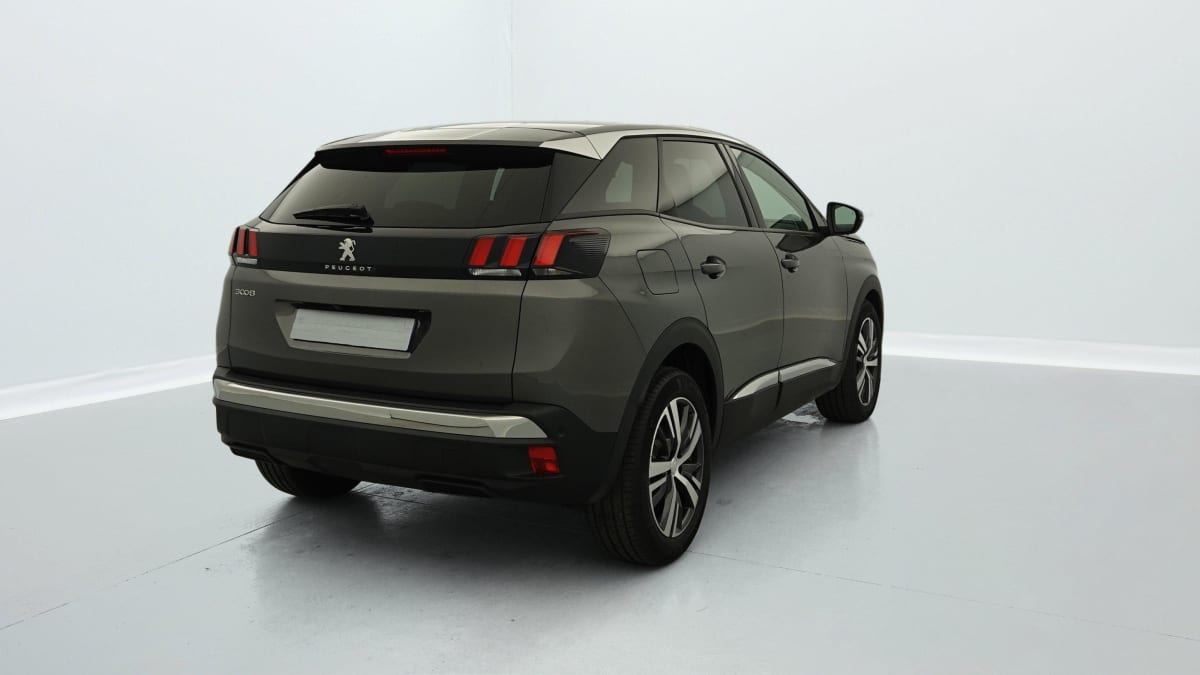 PEUGEOT 3008 BlueHDi 130ch S S EAT8 Allure Pack