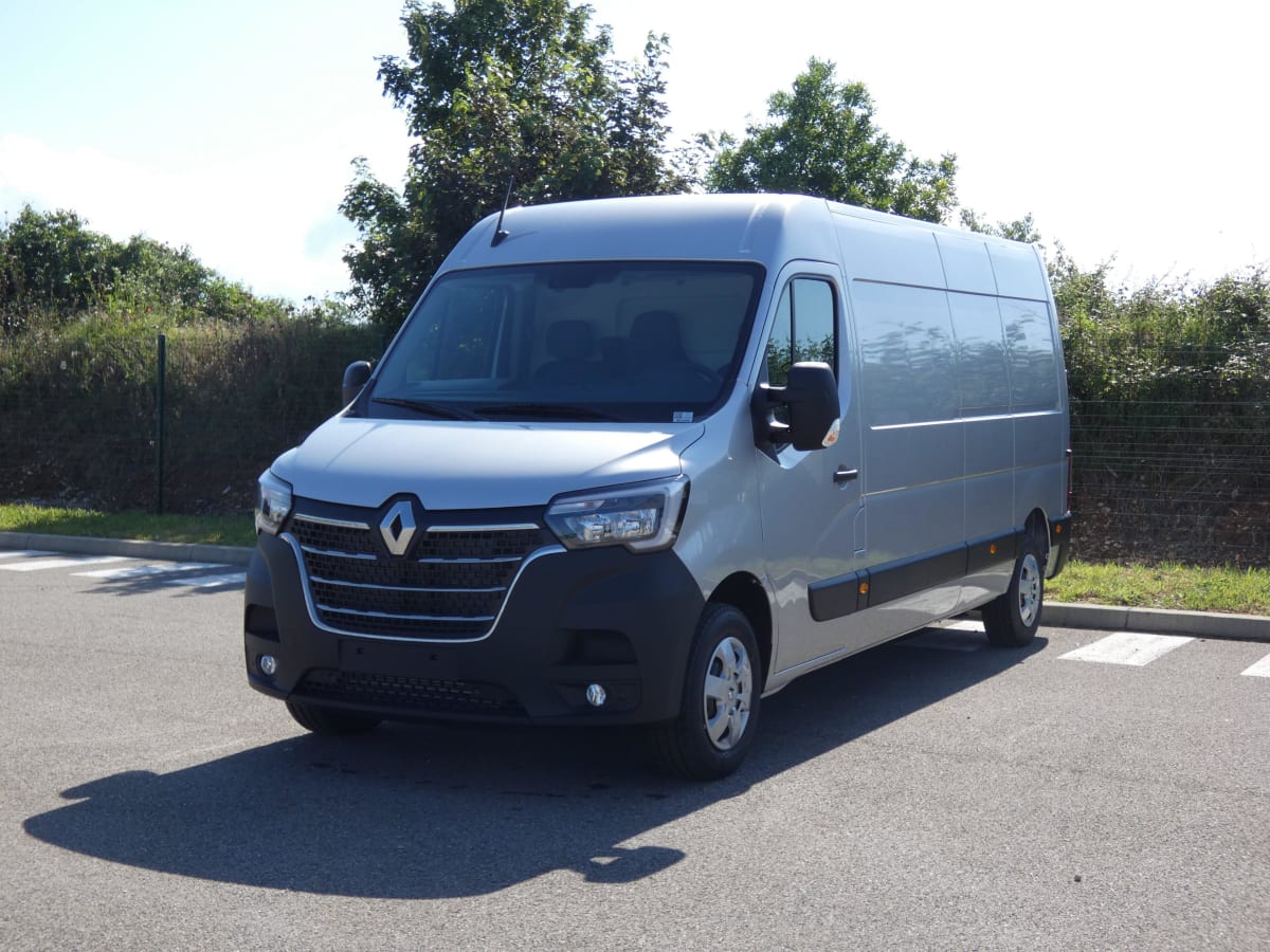 RENAULT MASTER TRAC F3500 L3H2 BLUE DCI 180 GRAND CONFORT