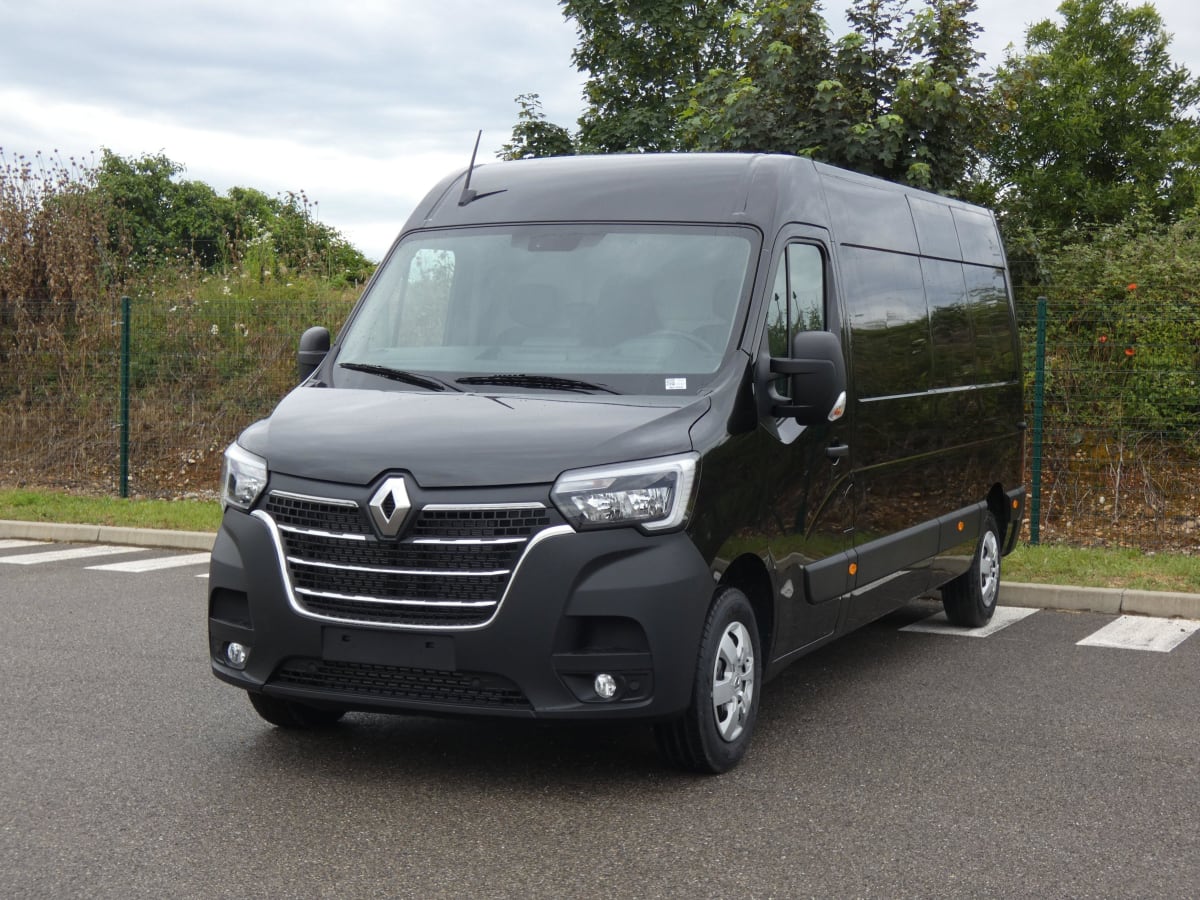 RENAULT MASTER TRAC F3500 L3H2 BLUE DCI 180 GRAND CONFORT