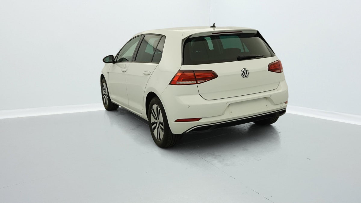 VOLKSWAGEN E-GOLF 136 Electrique