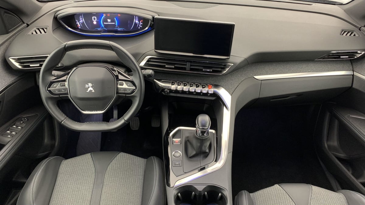 PEUGEOT 3008 PureTech 130ch S S BVM6 Allure Pack