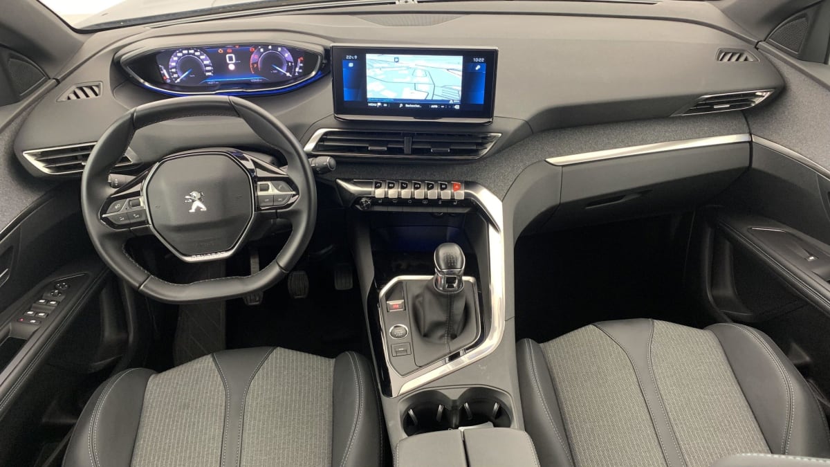 PEUGEOT 3008 PureTech 130ch S S BVM6 Allure Pack