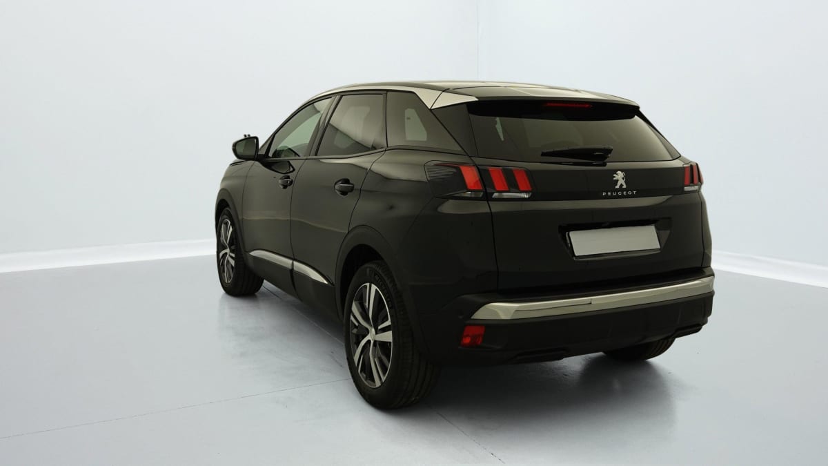 PEUGEOT 3008 PureTech 130ch S S BVM6 Allure Pack