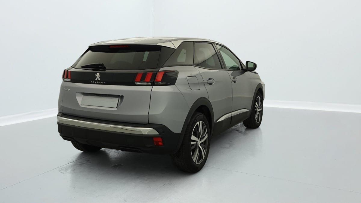 PEUGEOT 3008 PureTech 130ch S S BVM6 Allure Pack