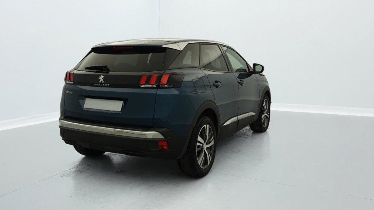 PEUGEOT 3008 PureTech 130ch S S BVM6 Allure Pack