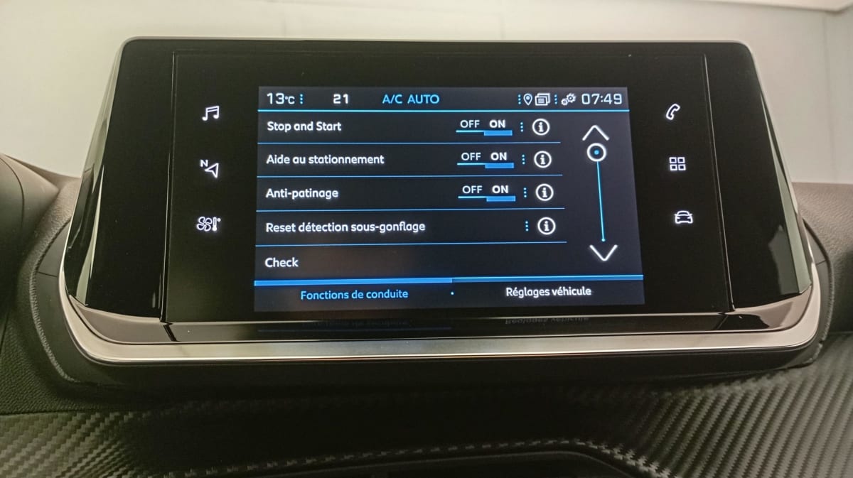 PEUGEOT 2008 PureTech 130 S S BVM6 Allure