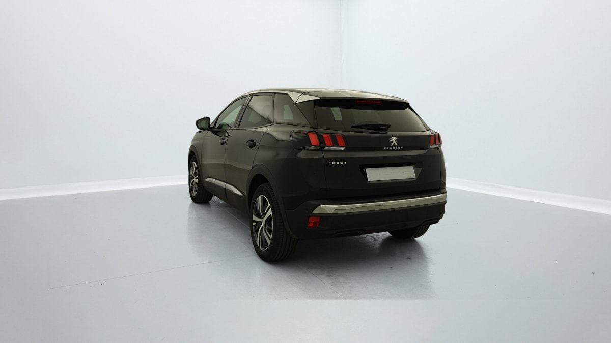 PEUGEOT 3008 PureTech 130ch S S BVM6 Allure Pack