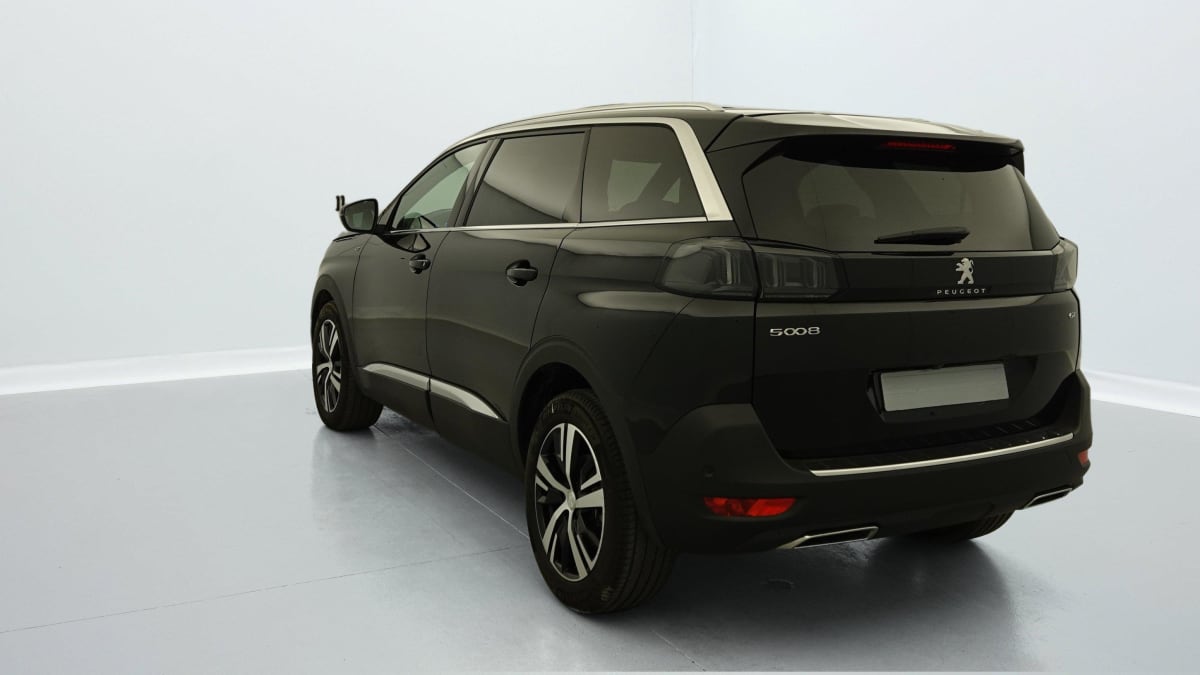 PEUGEOT 5008 PureTech 130ch S S BVM6 GT