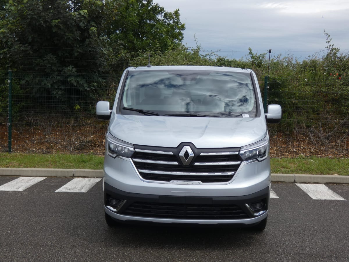 RENAULT TRAFIC TRAFIC FGN L1H1 3000 KG BLUE DCI 150 EDC GRAND CONFORT