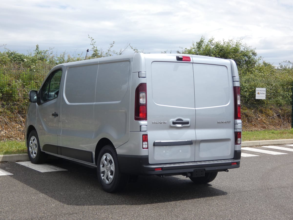 RENAULT TRAFIC TRAFIC FGN L1H1 3000 KG BLUE DCI 150 EDC GRAND CONFORT