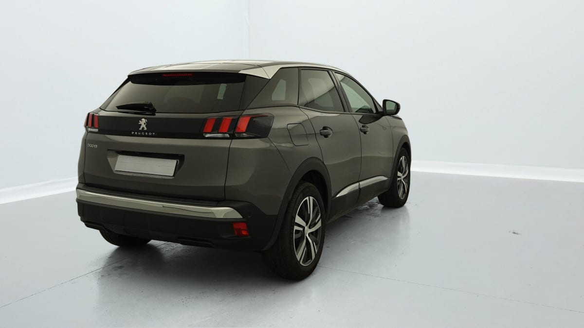 PEUGEOT 3008 PureTech 130ch S S BVM6 Allure Pack