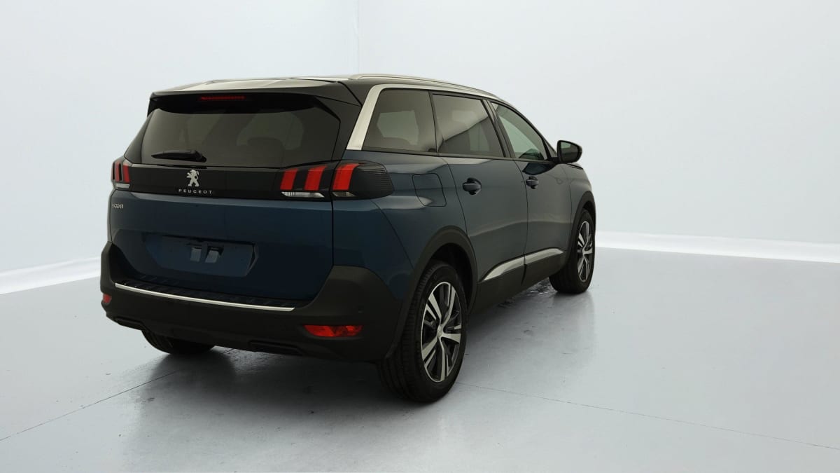 PEUGEOT 5008 PureTech 130ch S S EAT8 Allure Pack