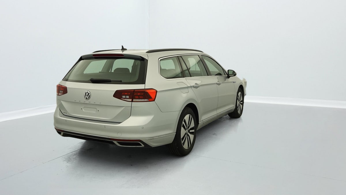 VOLKSWAGEN Passat SW 1.4 TSI Hybride Rechargeable DSG6 GTE