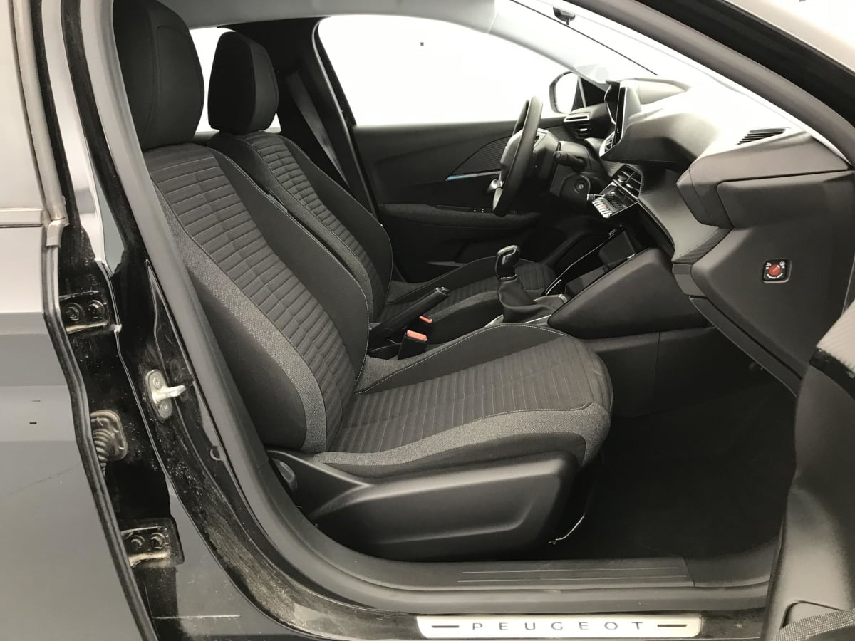 PEUGEOT 208 PURETECH 75 S S BVM5 STYLE