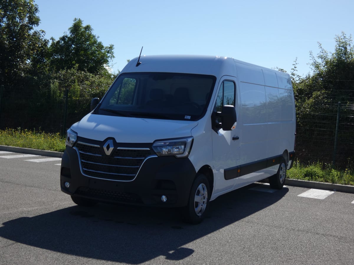 RENAULT MASTER TRAC F3500 L3H2 BLUE DCI 180 GRAND CONFORT