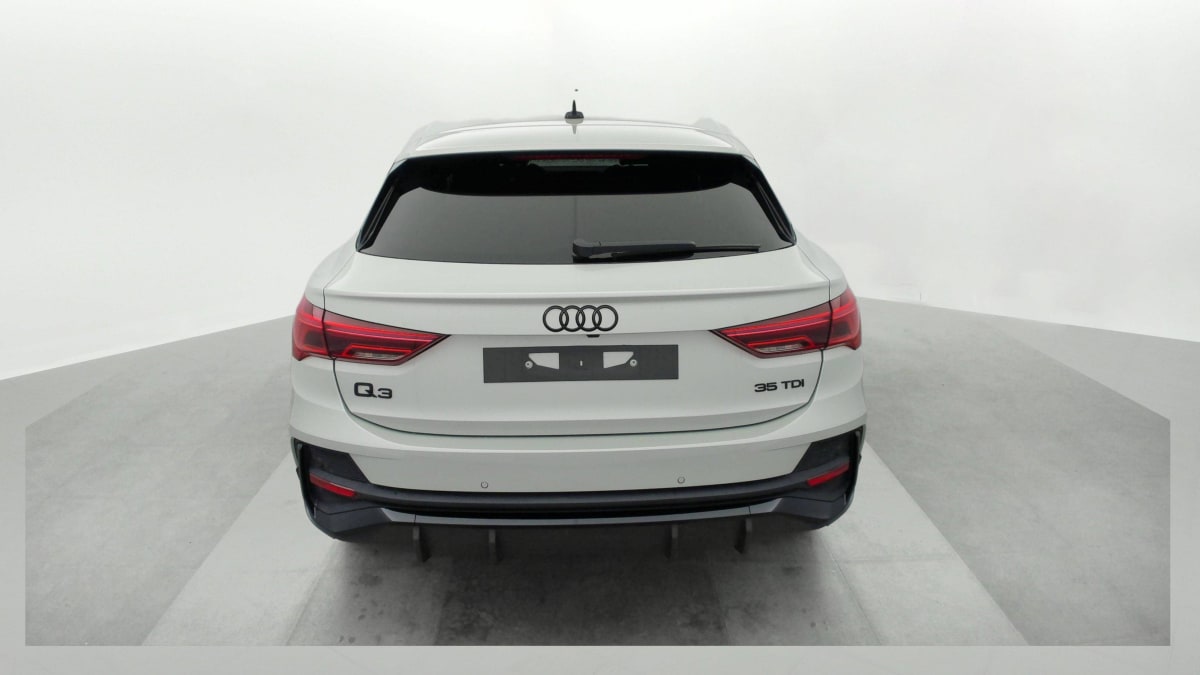 AUDI Q3 SPORTBACK 35 TDI 150 ch S tronic 7 S line