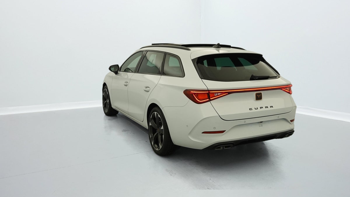 CUPRA LEON Sportstourer 1.5 eTSI 150 ch DSG7 V