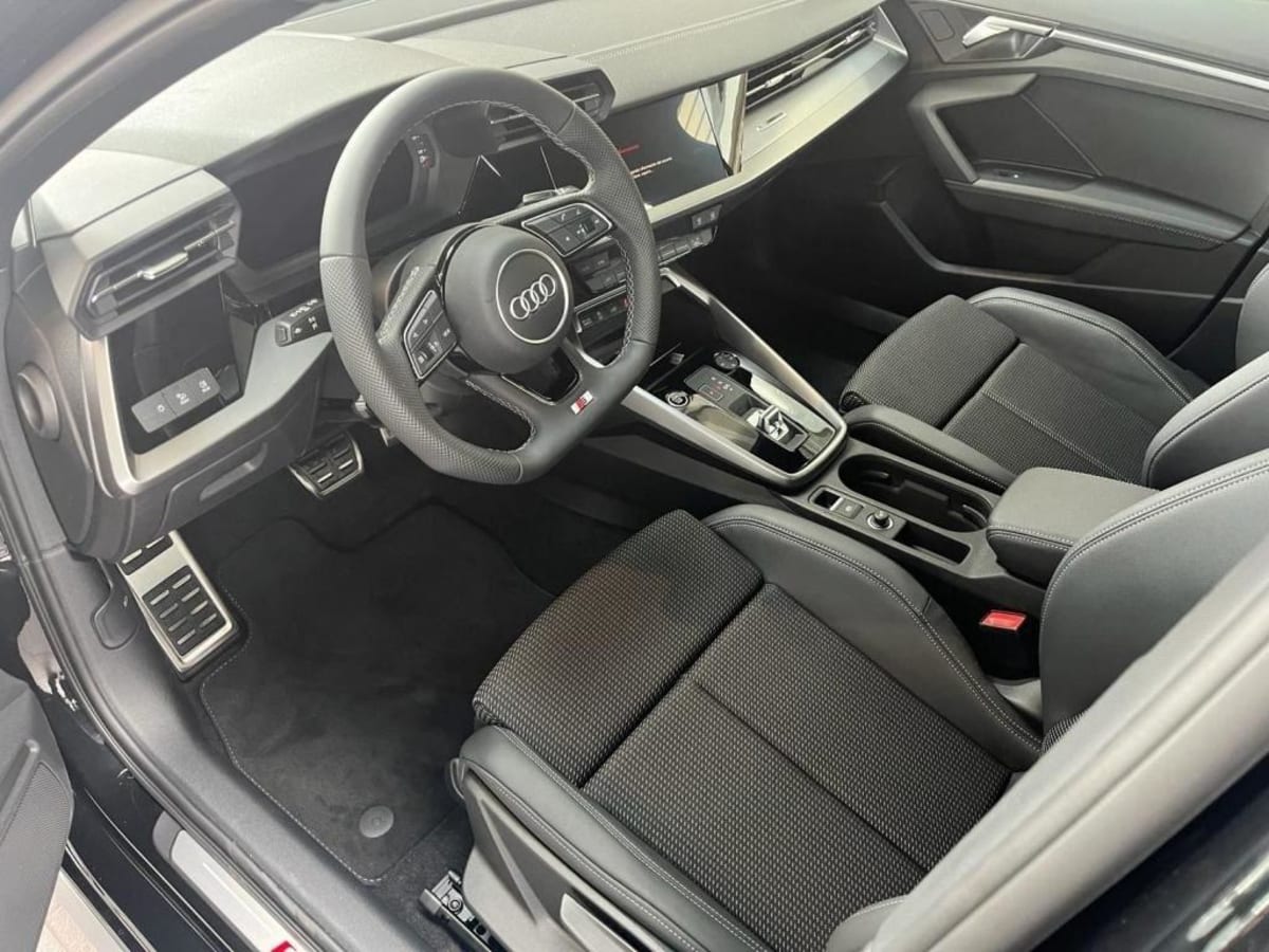 AUDI A3 SPORTBACK  40 TFSIe 204 S tronic 6 S Line