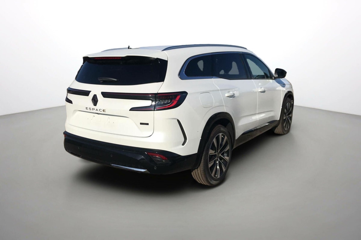 RENAULT ESPACE VI E-TECH HYBRID 200 TECHNO