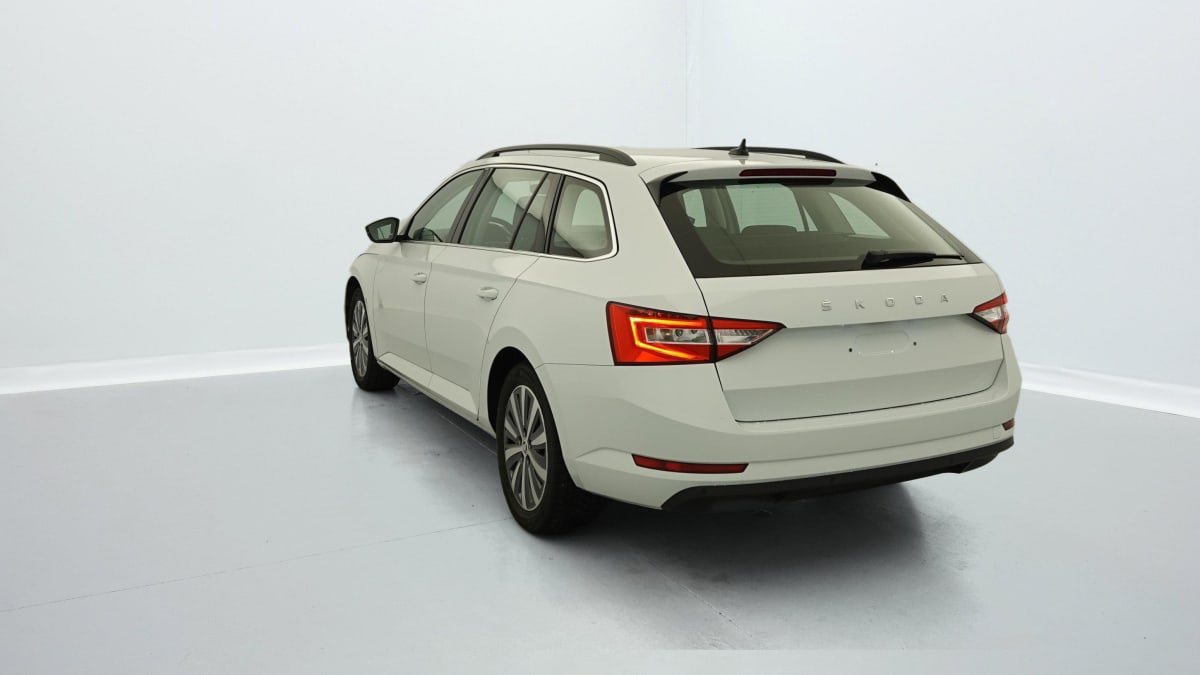 SKODA Superb Combi 1.4 TSI PHEV 218 CH DSG6 BUSINESS