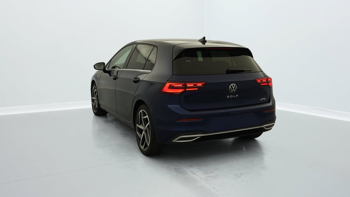 VOLKSWAGEN GOLF 8 1.5 ETSI OPF 150 DSG7 STYLE