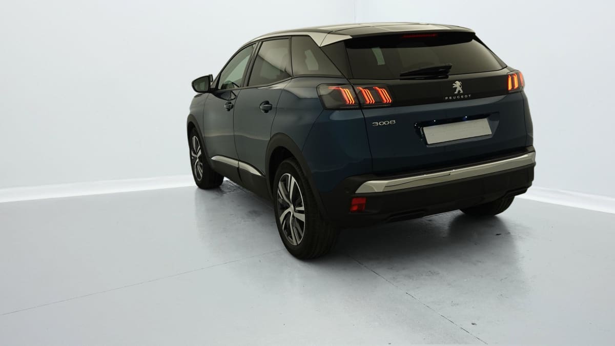 PEUGEOT 3008 PureTech 130ch S S BVM6 Allure Pack