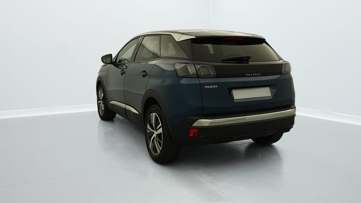 PEUGEOT 3008 PureTech 130ch S S BVM6 Allure Pack