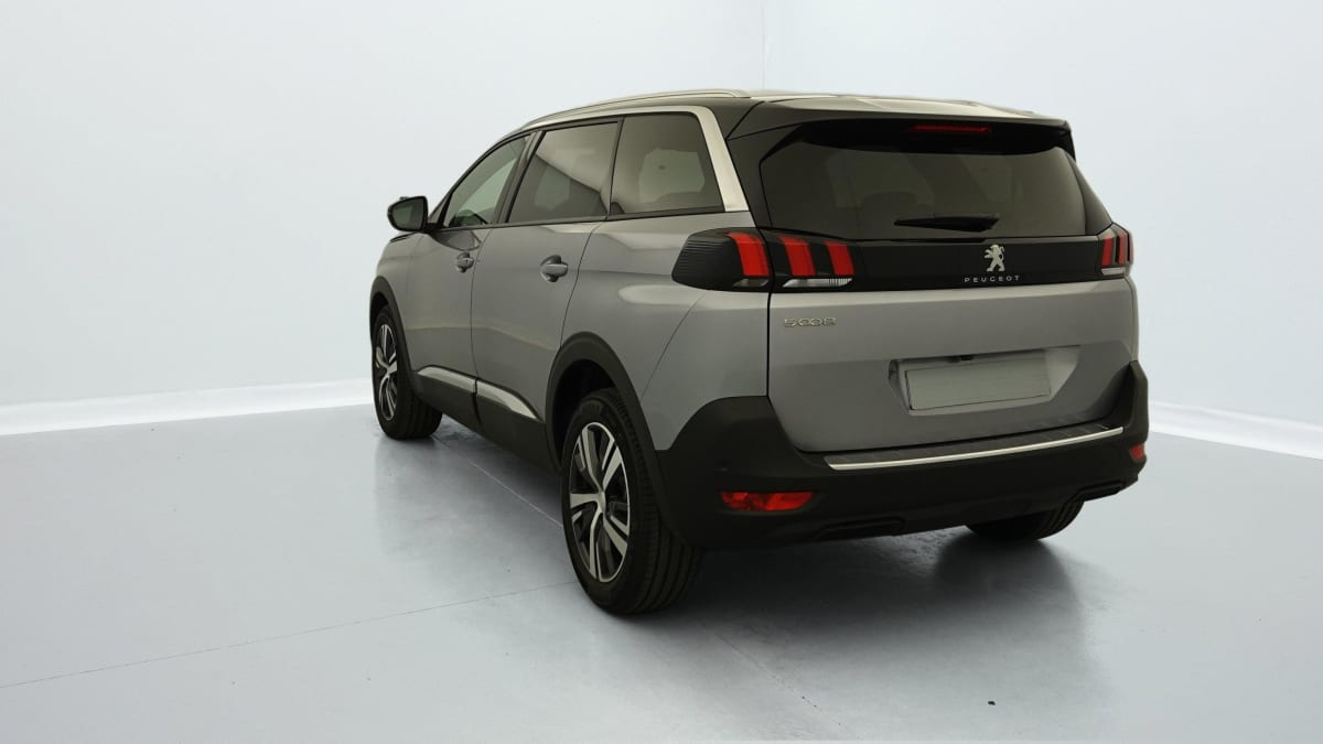 PEUGEOT 5008 PureTech 130ch S S BVM6 Allure Pack