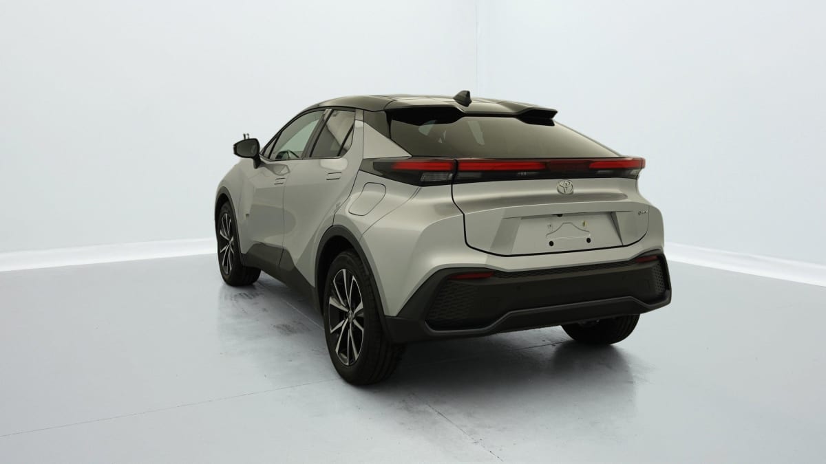 TOYOTA C-HR Hybride 200 Design