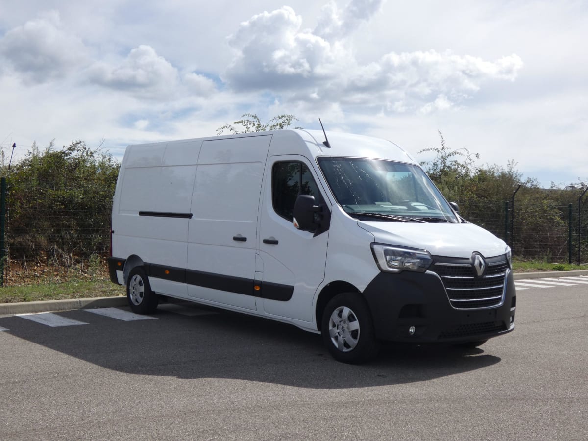 RENAULT MASTER TRAC F3500 L3H2 BLUE DCI 180 BVR GRAND CONFORT