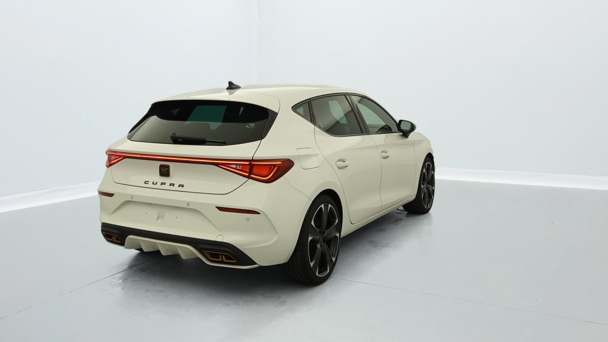 CUPRA LEON 1.4 E-HYBRID 245 CH DSG6 VZ