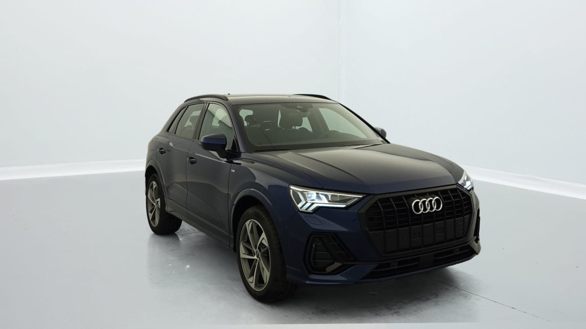 AUDI Q3 35 TDI 150 CH S TRONIC 7 S LINE