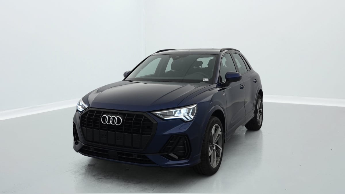 AUDI Q3 35 TDI 150 CH S TRONIC 7 S LINE