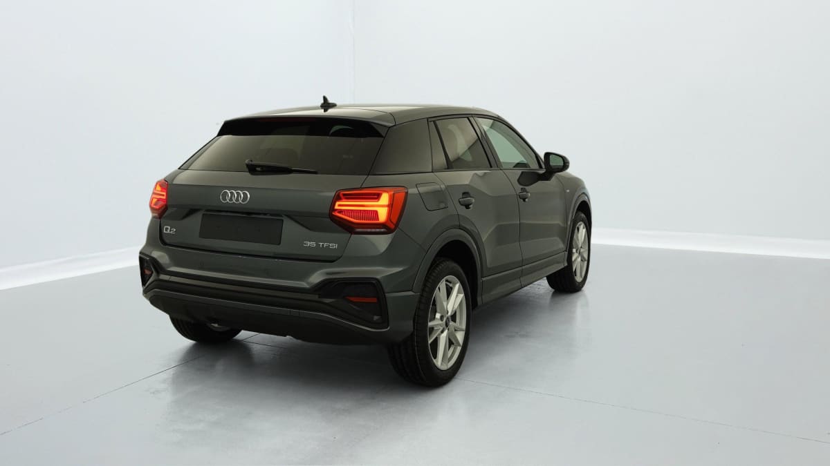 AUDI Q2 35 TFSI 150 S tronic 7 Design