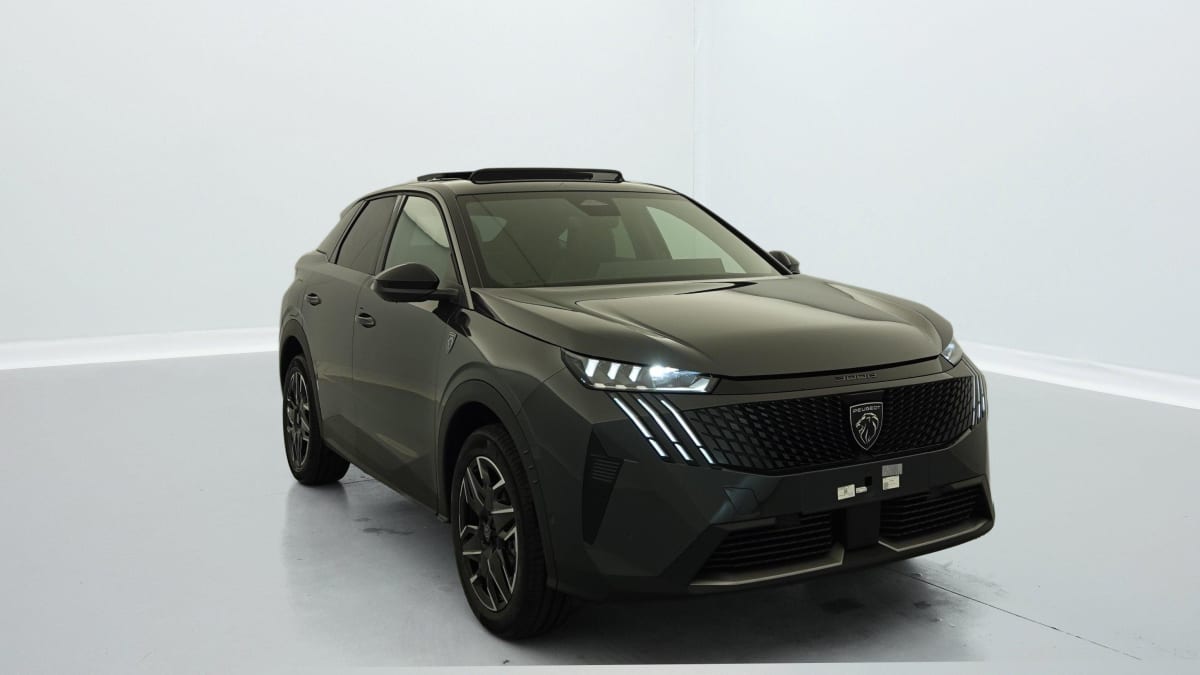 PEUGEOT 3008  HYBRID 136 E-DCS6 GT