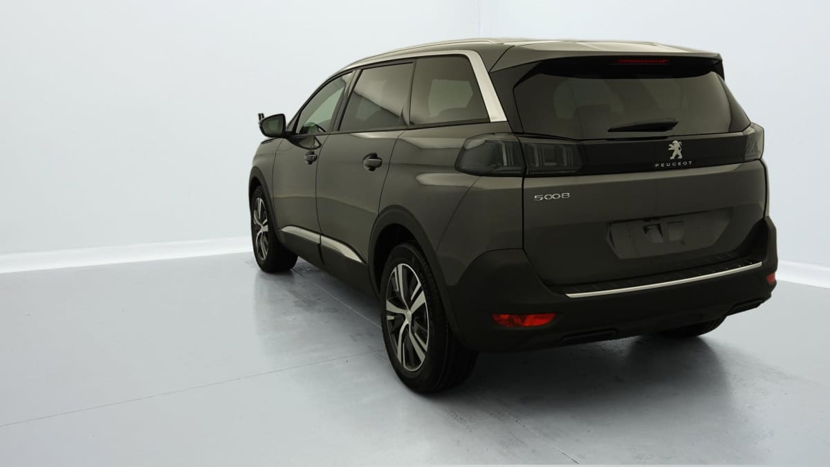 PEUGEOT 5008 BlueHDi 130ch S S EAT8 Allure Pack