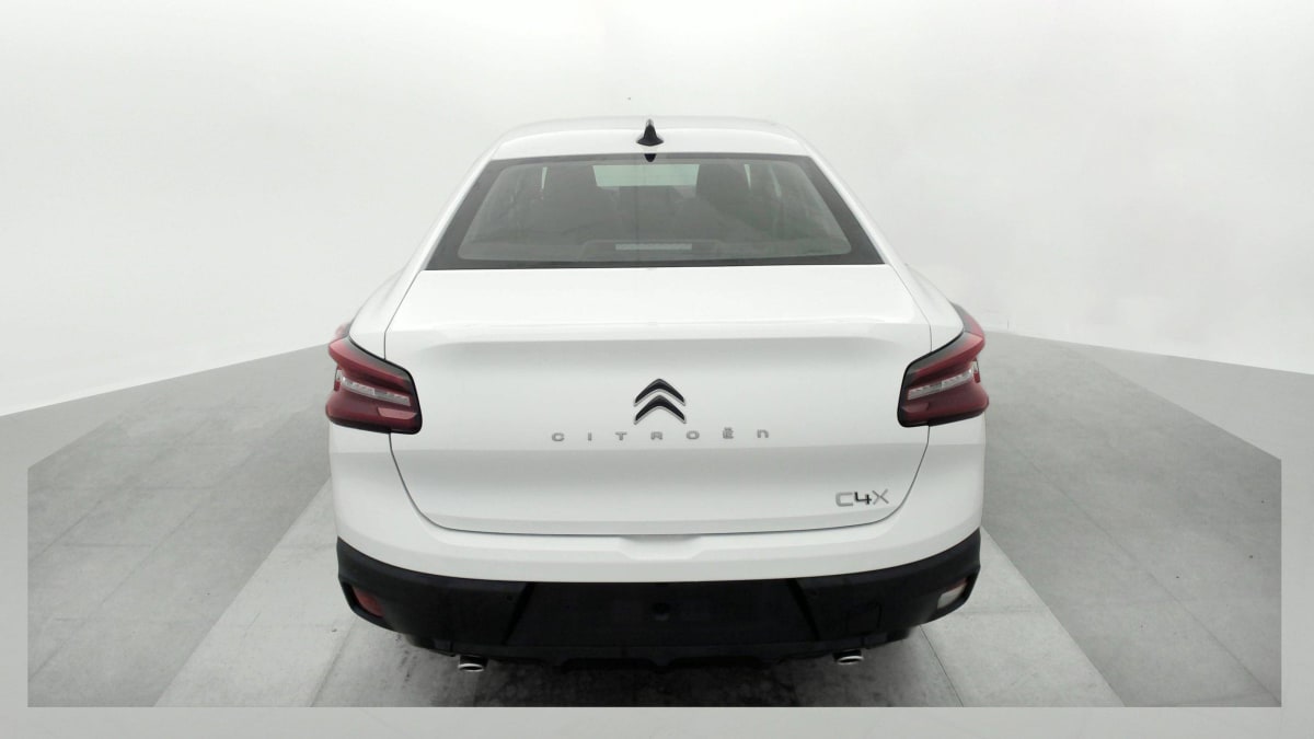 CITROEN C4 X PureTech 130 S S EAT8 Plus + Pack access & navigation + ADML