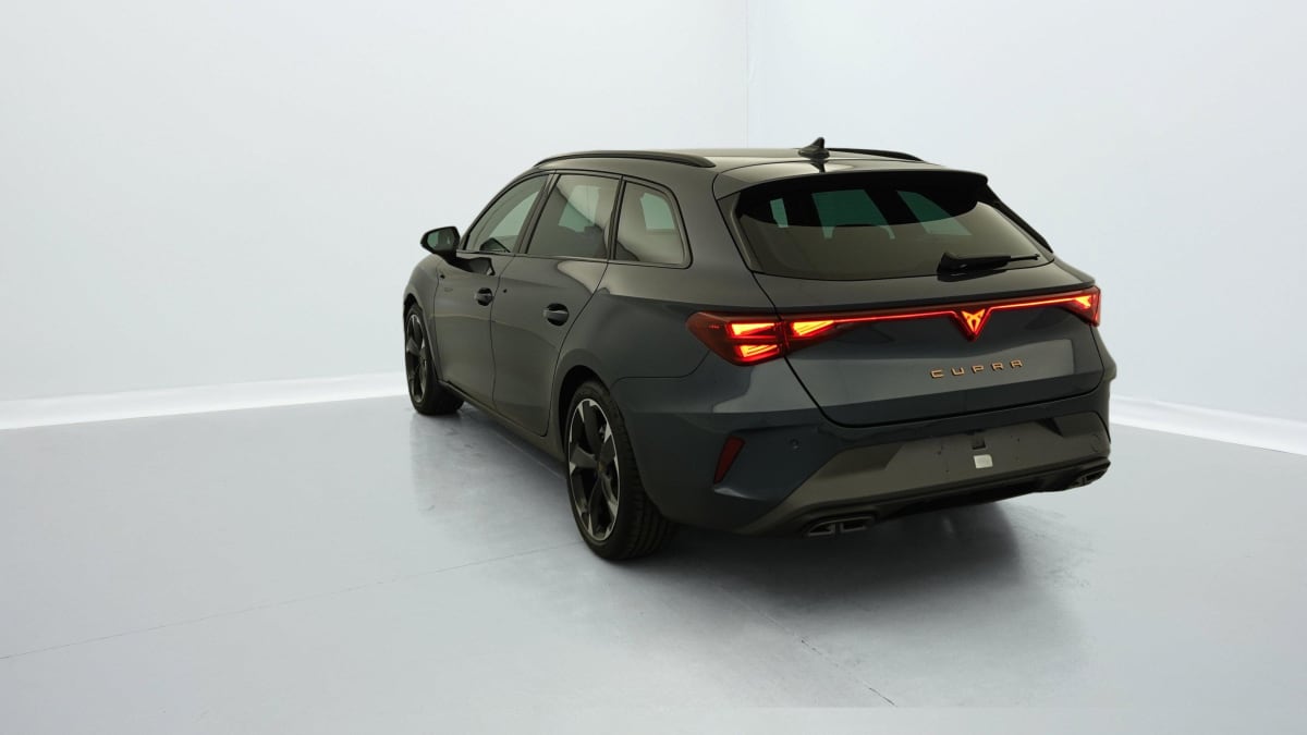 CUPRA LEON SPORTSTOURER  1.5 ETSI HYBRID 150 CH DSG7 V