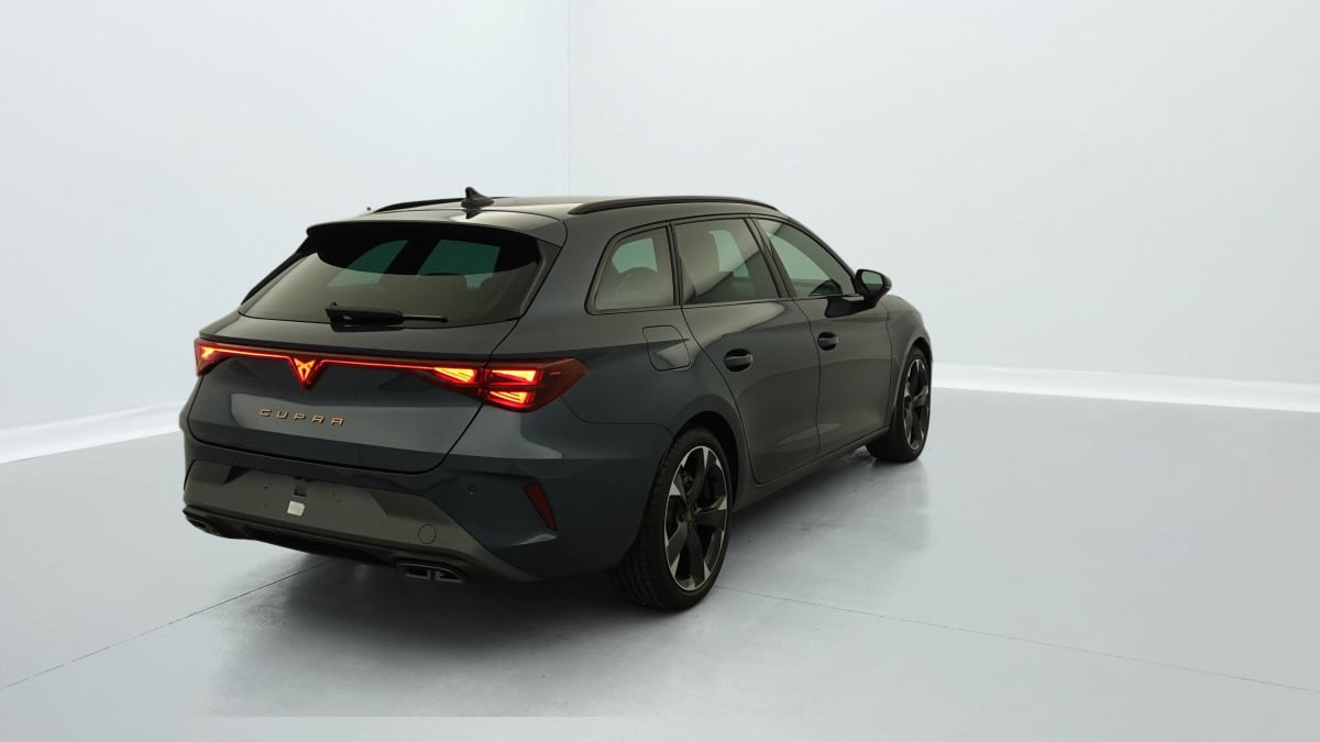 CUPRA LEON SPORTSTOURER  1.5 ETSI HYBRID 150 CH DSG7 V