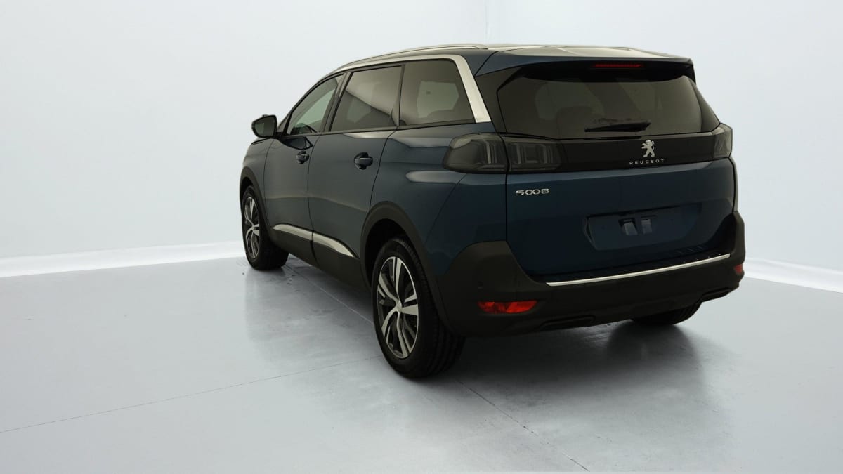 PEUGEOT 5008 BlueHDi 130ch S S EAT8 Allure Pack