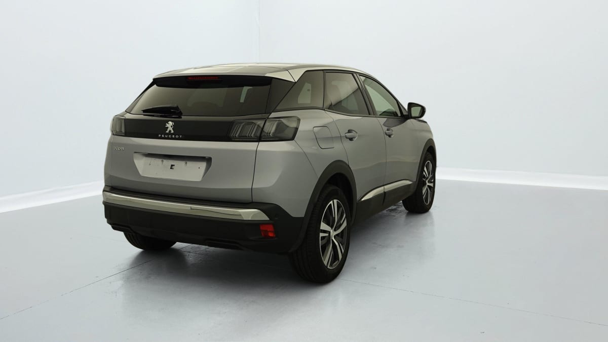 PEUGEOT 3008 Hybrid 136 e-DCS6 Allure Pack