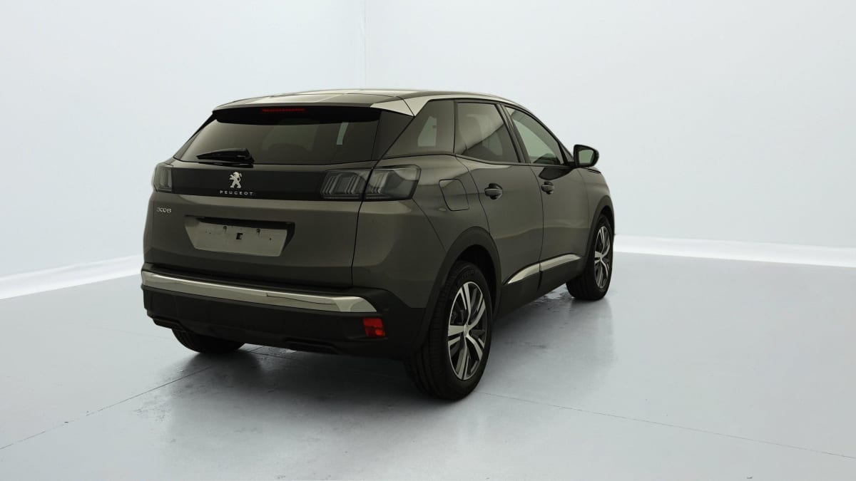 PEUGEOT 3008 Hybrid 136 e-DCS6 Allure Pack