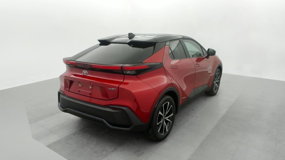 TOYOTA C-HR HYBRIDE 200 AWD-i DESIGN