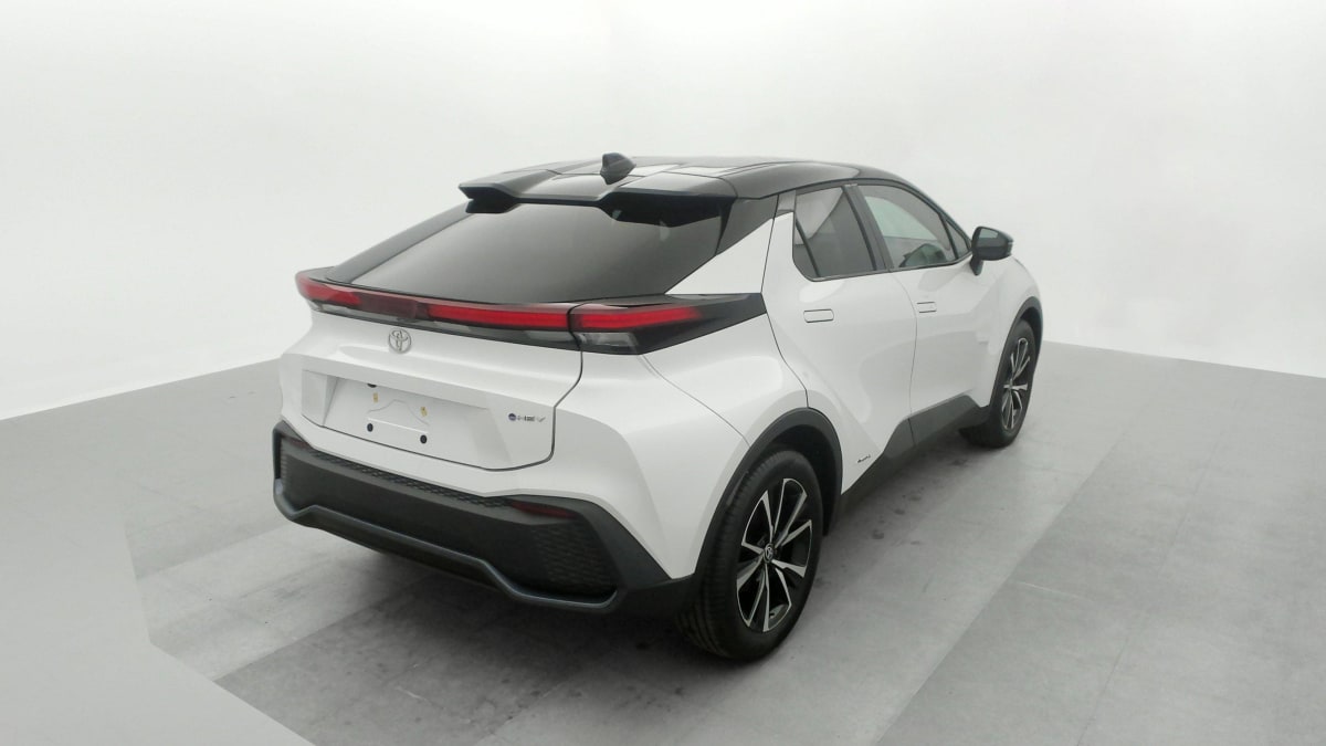 TOYOTA C-HR HYBRIDE 200 AWD-i DESIGN