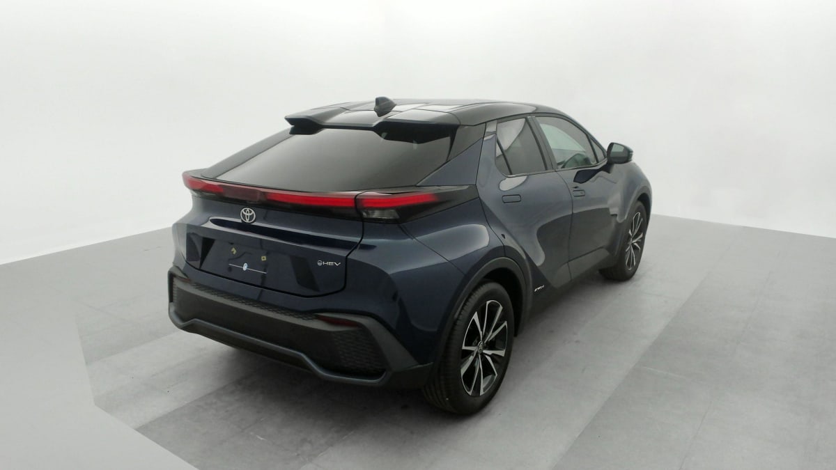 TOYOTA C-HR NOUVEAU HYBRIDE 200 AWD-I DESIGN