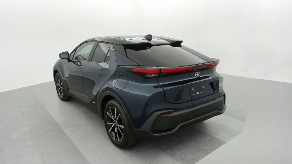 TOYOTA C-HR HYBRIDE 200 AWD-i DESIGN