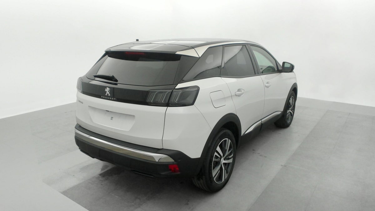 PEUGEOT 3008 PureTech 130ch S S EAT8 Allure Pack